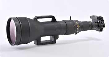 Illustration for article titled The Insane Zoom Powers of the Legendary $75,000 Zoom-Nikkor 1200-1700mm Lens